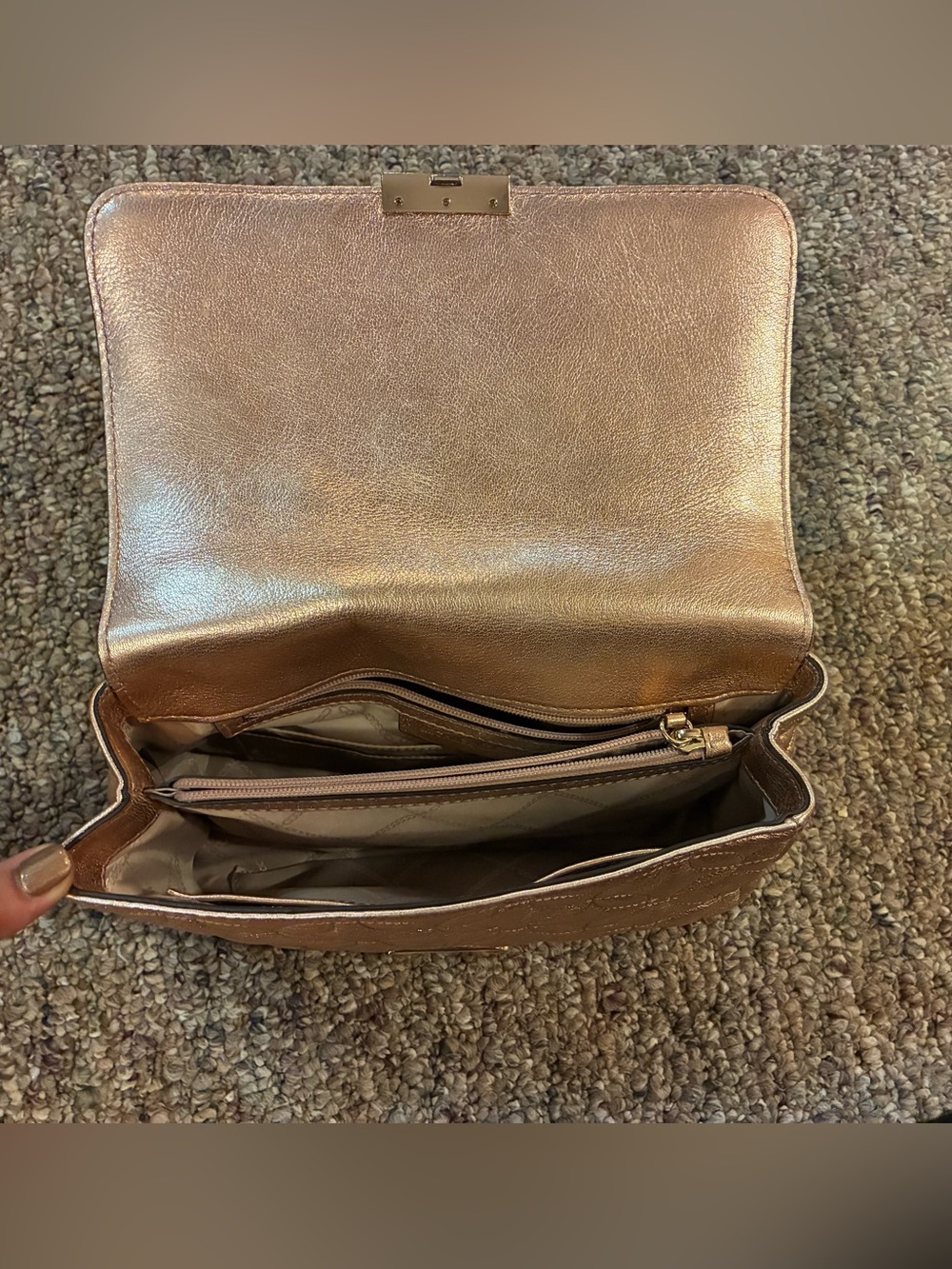 Quilted Metallic Shoulder/Crossbody Bag - Rose Gold - Picture 5 of 8